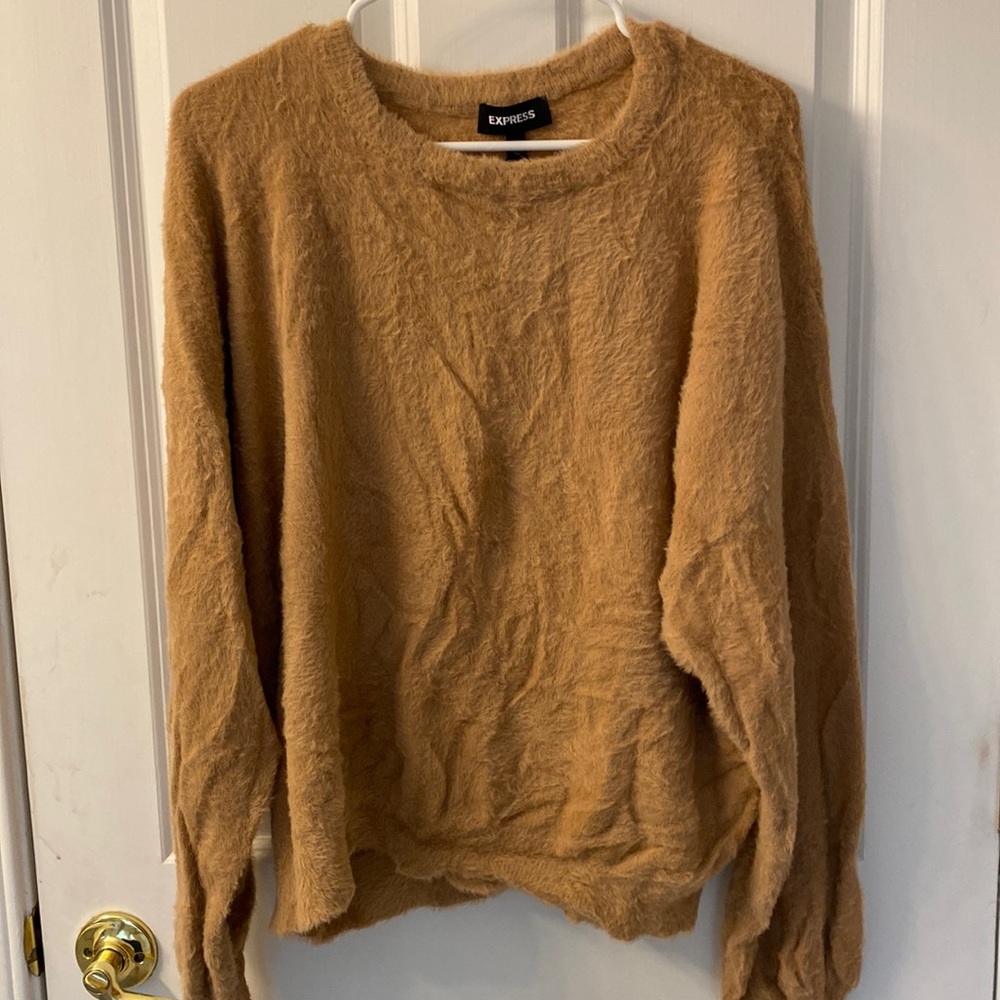 NWT faux fur express sweater